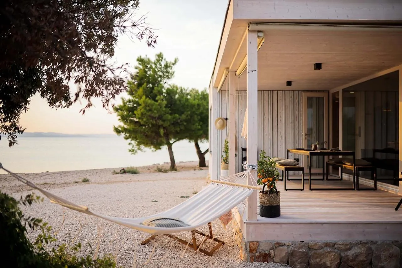 Buqez Eco Resort - Beach Front Villa 26 - Seaview Drage